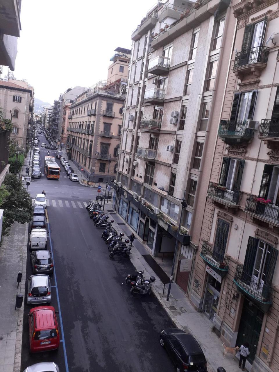 Zammu Hotell Palermo Exteriör bild